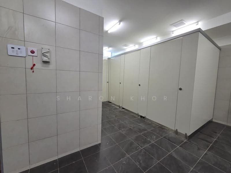 Service Residence for Sale at FORESHORE RESIDENCE - Sharon Khor - Bathroom - PropertyGuru.com.my
