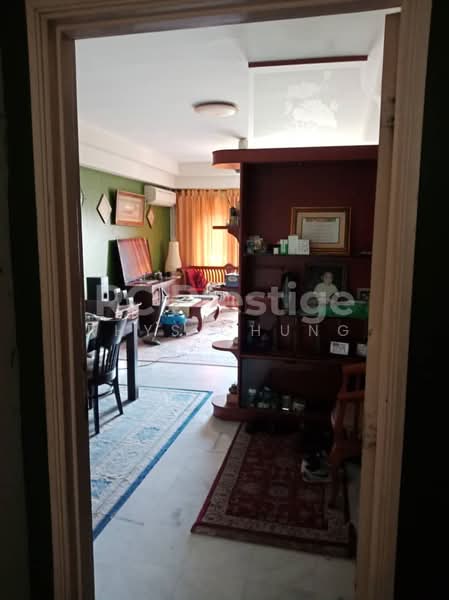 Condominium for Sale at Emerald Hill Condominium - Rhys Chung - Living Room - PropertyGuru.com.my