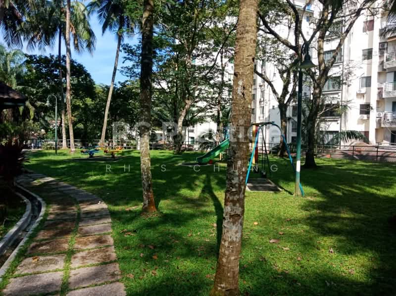 Condominium for Sale at Emerald Hill Condominium - Rhys Chung - Exterior - PropertyGuru.com.my