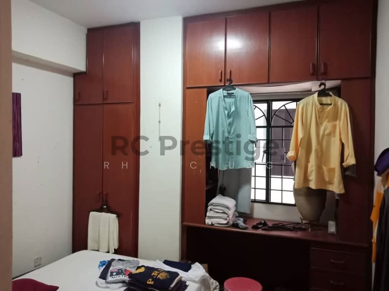 Condominium for Sale at Emerald Hill Condominium - Rhys Chung - Bedroom - PropertyGuru.com.my