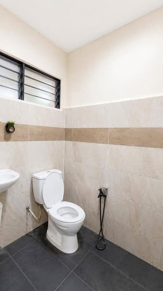 2-storey Terraced House for Sale in Bandar Seri Alam (Masai) - Arif MS - Bathroom - PropertyGuru.com.my