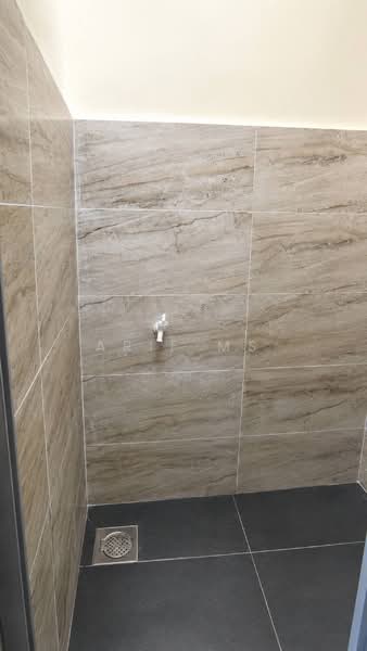 2-storey Terraced House for Sale in Bandar Seri Alam (Masai) - Arif MS - Bathroom - PropertyGuru.com.my