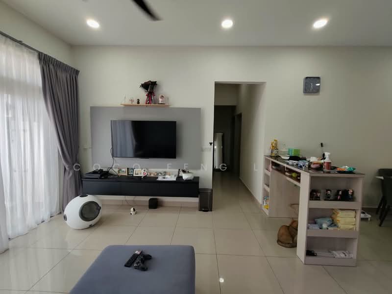 Kediaman Servis untuk Dijual di Centra Residences - Coco Feng Lily - PropertyGuru.com.my