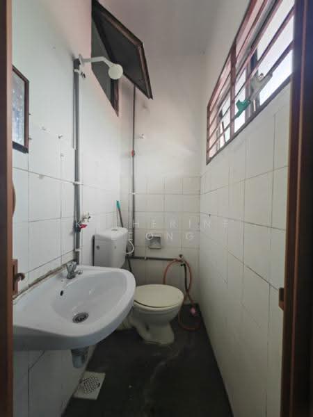 2-storey Terraced House for Sale in Rawang (Selangor) - Katherine Leong - Bathroom - PropertyGuru.com.my