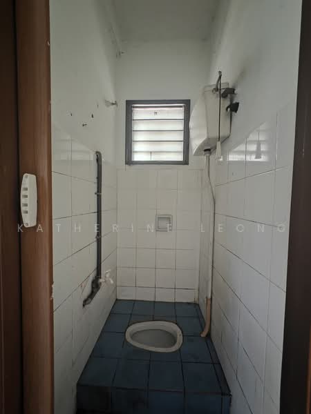 2-storey Terraced House for Sale in Rawang (Selangor) - Katherine Leong - Bathroom - PropertyGuru.com.my