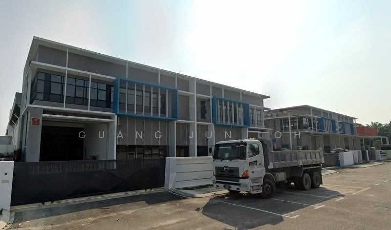 Cluster Factory for Sale in Taman Perindustrian Cemerlang (Ulu Tiram) - Guang Jun Loh - Exterior - PropertyGuru.com.my