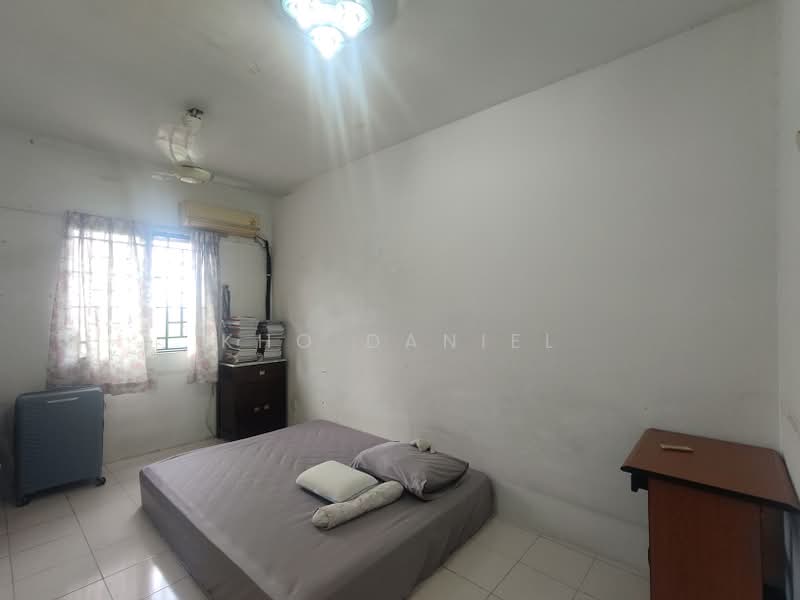 Pangsapuri untuk Dijual di Pelangi Heights - Kho Daniel - Bedroom - PropertyGuru.com.my