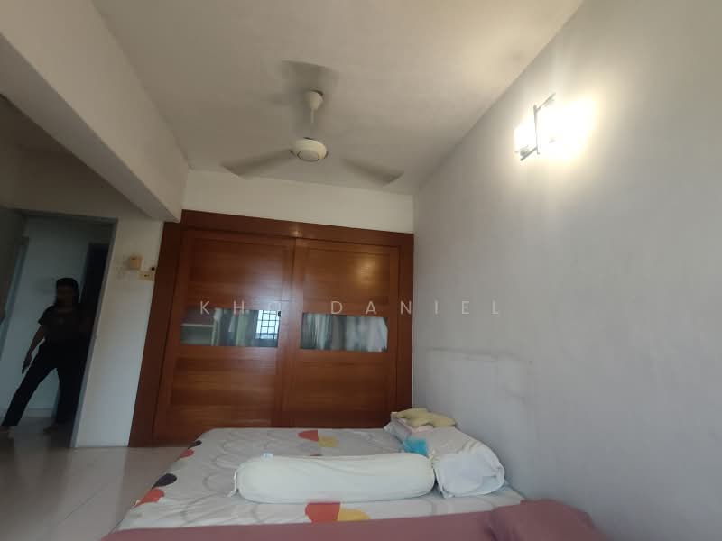 Pangsapuri untuk Dijual di Pelangi Heights - Kho Daniel - Bedroom - PropertyGuru.com.my