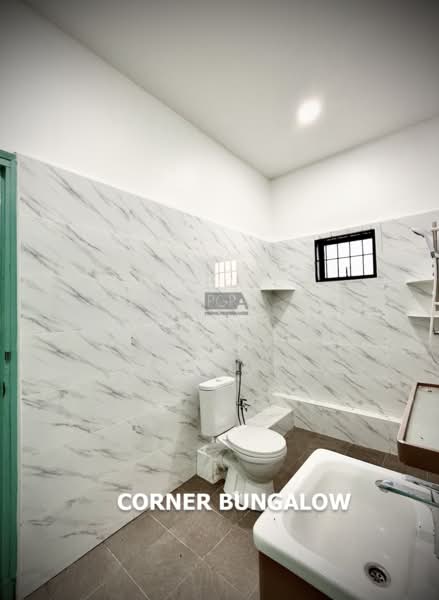Bungalow House untuk Disewa di Tanjung Bungah (Penang) - Jeanette Hee - Bathroom - PropertyGuru.com.my