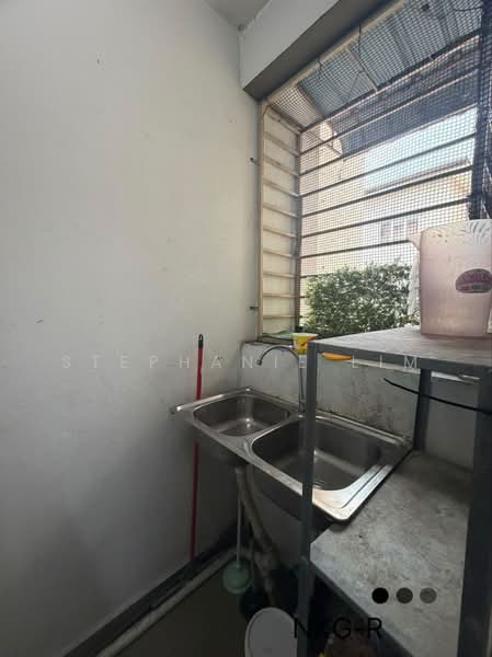 Rumah Bandar untuk Dijual di Bandar Botanic (Klang) - Stephanie Lim - Balcony - PropertyGuru.com.my
