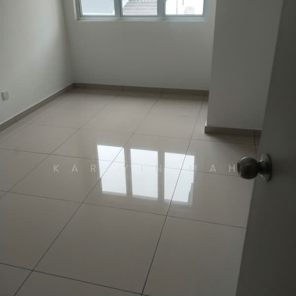 2-storey Terraced House for Sale in Bandar Rimbayu (Telok Panglima Garang) - Kar Yin Mah - Interior - PropertyGuru.com.my