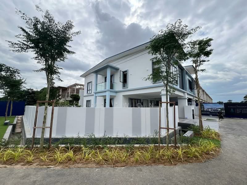 Rumah Teres 2-Tingkat untuk Dijual di Batu Berendam (Melaka) - Kiki Wong - Exterior - PropertyGuru.com.my