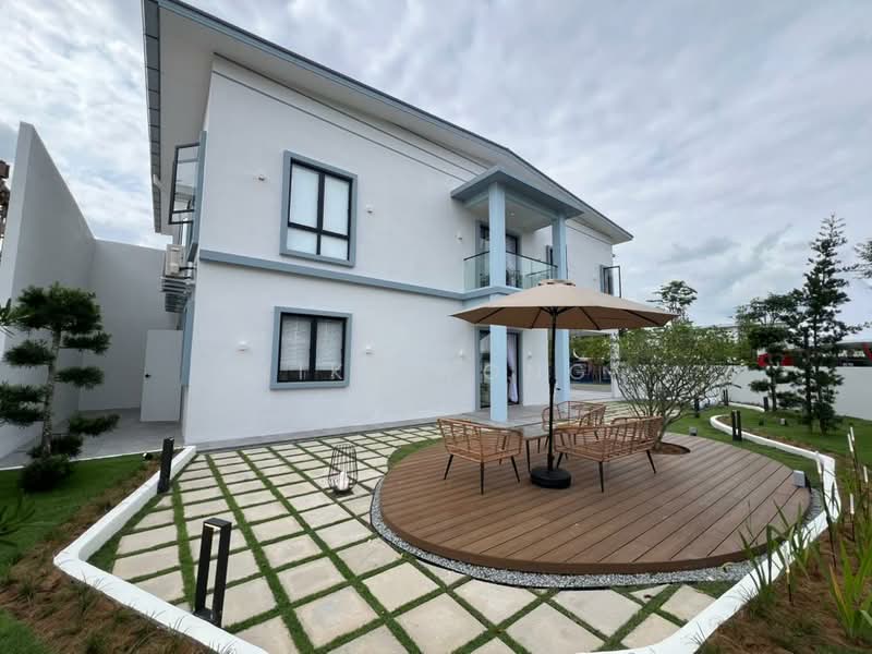 Rumah Teres 2-Tingkat untuk Dijual di Batu Berendam (Melaka) - Kiki Wong - Exterior - PropertyGuru.com.my