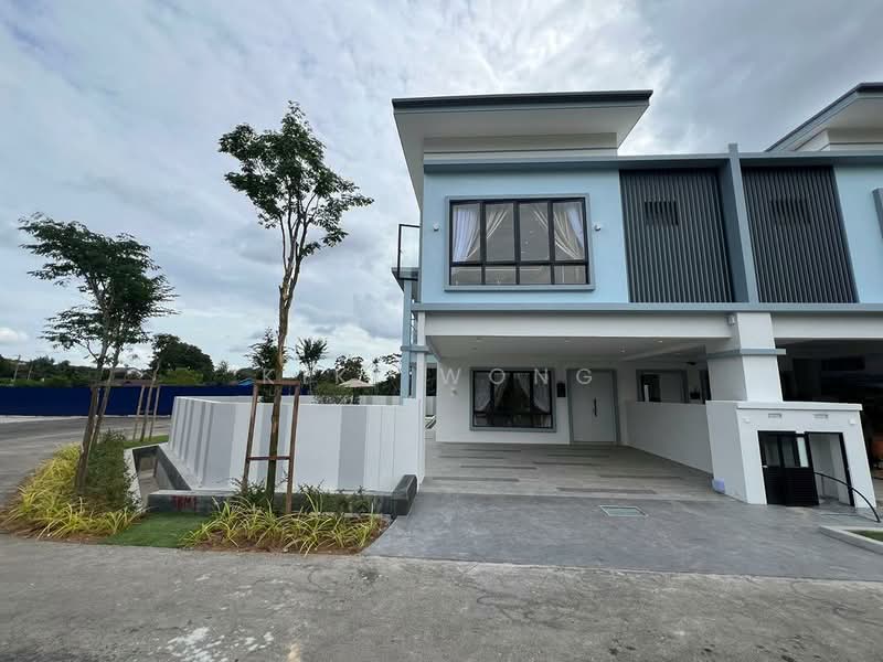 Rumah Teres 2-Tingkat untuk Dijual di Batu Berendam (Melaka) - Kiki Wong - Exterior - PropertyGuru.com.my