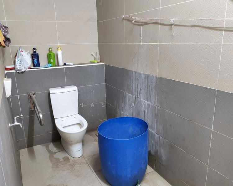 Factory for Sale in Eco Business Park 1 (Johor Bahru) - Jas Tay - Bathroom - PropertyGuru.com.my