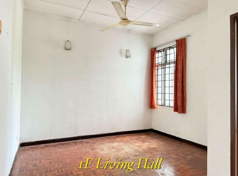 Rumah Teres 2-Tingkat untuk Dijual di Usj 11 (Subang Jaya) - Kenix Lee - Living Room - PropertyGuru.com.my