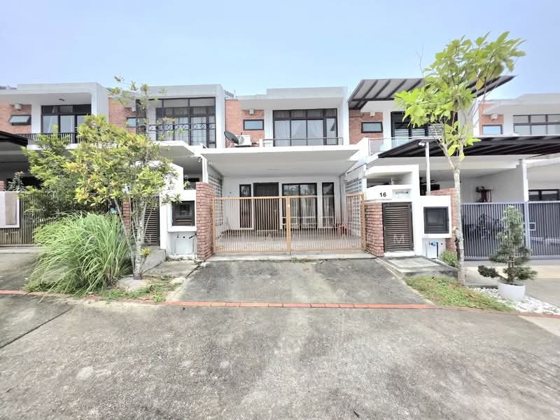 Terraced House for Sale in Elmina (Shah Alam) - Wan Azlan Ahmad - Exterior - PropertyGuru.com.my