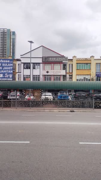 Kedai untuk Disewa di Seksyen 9 (Bangi) - Irsyam Sjatria - Exterior - PropertyGuru.com.my