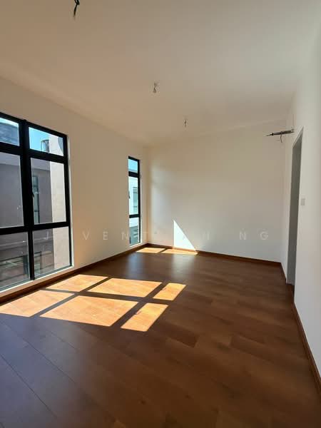 Semi-Detached House for Sale in Taman Gaya (Ulu Tiram) - Javenthan Ng - PropertyGuru.com.my