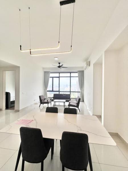 Kediaman Servis untuk Disewa di The Park Sky Residence - Abby Chong - Living Room - PropertyGuru.com.my
