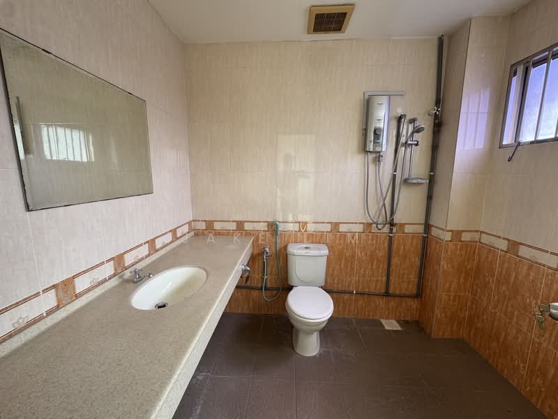 3-storey Terraced House for Sale in Taman Minang Ria (Cheras) - Jake Lim - PropertyGuru.com.my