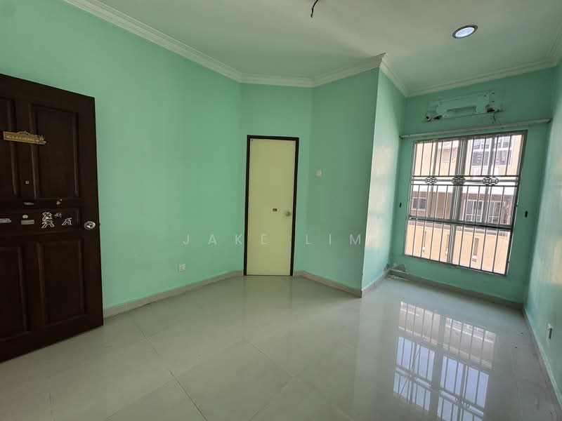 3-storey Terraced House for Sale in Taman Minang Ria (Cheras) - Jake Lim - PropertyGuru.com.my