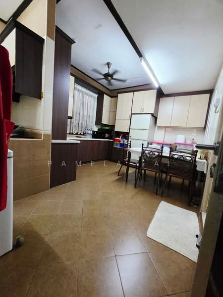 Rumah Berkembar untuk Dijual di Shah Alam (Selangor) - Pamela Lai - Kitchen - PropertyGuru.com.my