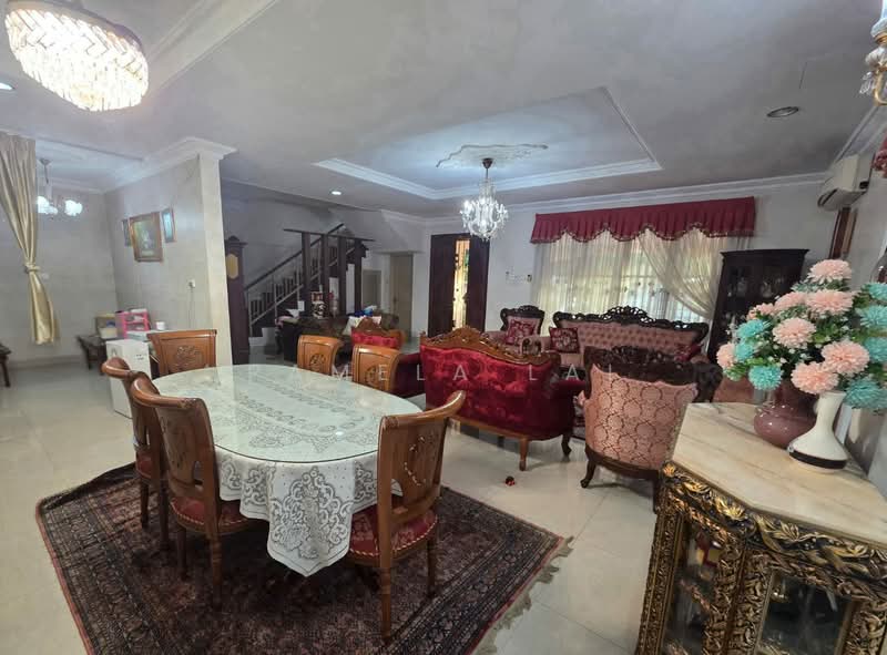 Rumah Berkembar untuk Dijual di Shah Alam (Selangor) - Pamela Lai - Living Room - PropertyGuru.com.my