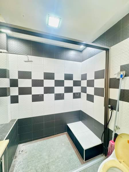 2-storey Terraced House for Sale in Taman Sierra Perdana (Masai) - Arif MS - Bathroom - PropertyGuru.com.my