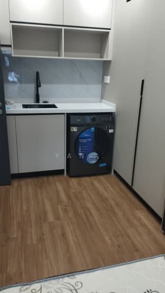 Kediaman Servis untuk Disewa di V Residence 2 @ Sunway Velocity - Yan . - Kitchen - PropertyGuru.com.my