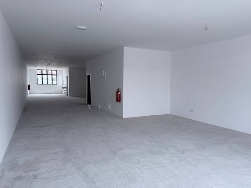 Shop / Office for Sale in Bandar Baru Permas Jaya (Permas Jaya) - Yik Tat - Interior - PropertyGuru.com.my