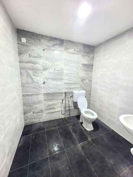 1-storey Terraced House for Sale in Taman Sri Skudai (Skudai) - Keith Shum - Bathroom - PropertyGuru.com.my