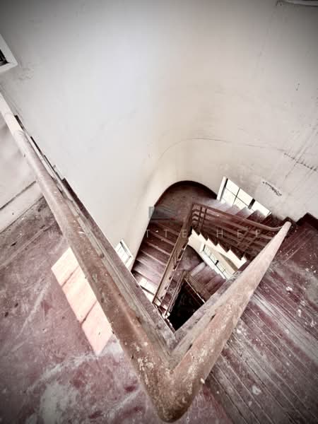 Retail Space for Rent in George Town (Penang) - Jeanette Hee - Interior - PropertyGuru.com.my