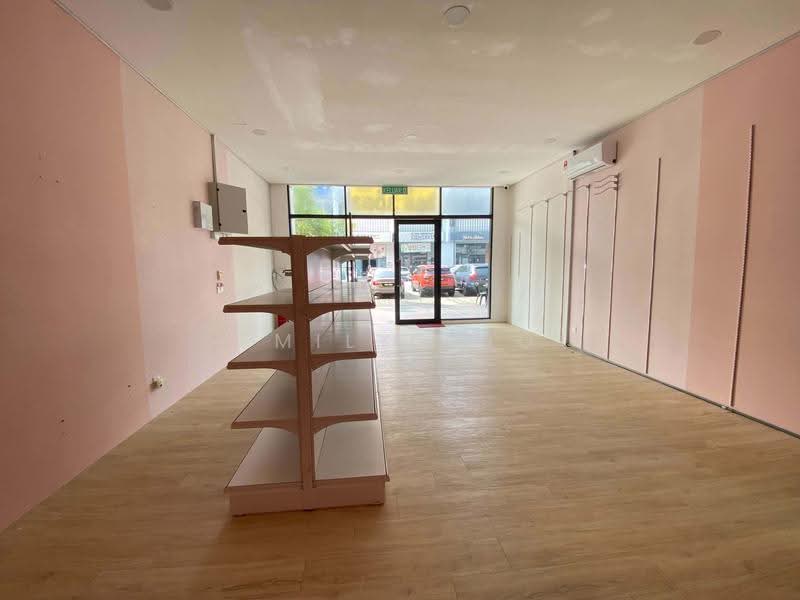 Shop for Rent in Setia Alam (Selangor) - Emily Kho - Interior - PropertyGuru.com.my