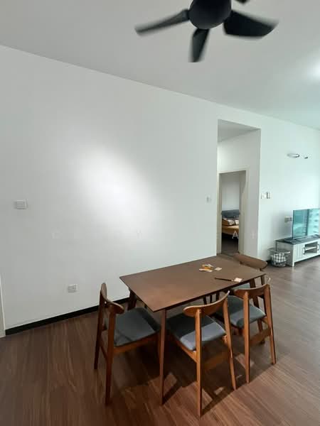 Kondominium untuk Disewa di Signature Two - Candy Cheah - Dining Room - PropertyGuru.com.my