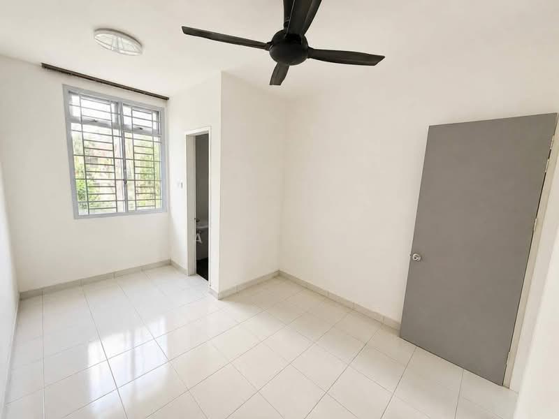 Rumah Teres untuk Dijual di Kangkar Pulai (Skudai) - Arif MS - Interior - PropertyGuru.com.my