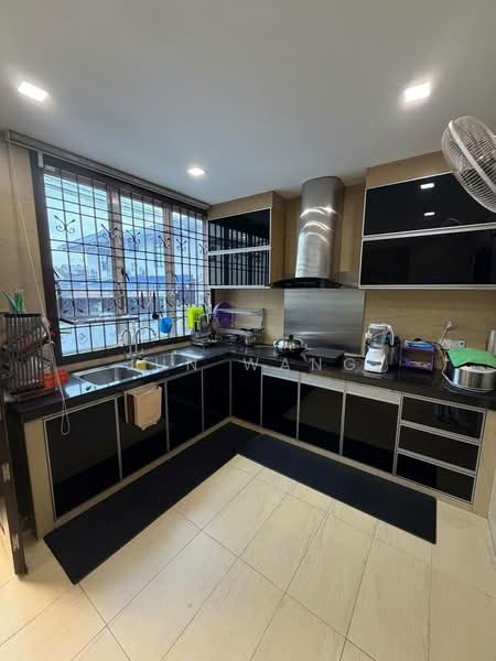 Rumah Teres 2-Tingkat untuk Dijual di Taman Molek (Johor Bahru) - Jun Wang - PropertyGuru.com.my