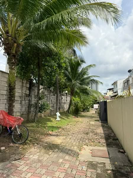 Rumah Teres 3-Tingkat untuk Dijual di Taman Tasik Indah (Jalan Ipoh) - Alicia Soo - Exterior - PropertyGuru.com.my