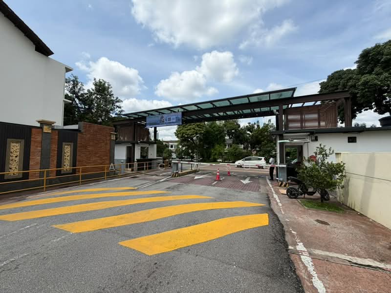 Rumah Teres 3-Tingkat untuk Dijual di Taman Tasik Indah (Jalan Ipoh) - Alicia Soo - Exterior - PropertyGuru.com.my