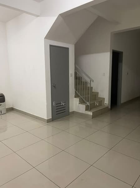 Rumah Teres 2-Tingkat untuk Disewa di Telok Panglima Garang (Selangor) - Aiden Dang - Interior - PropertyGuru.com.my