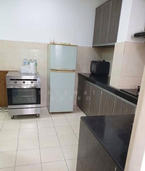 Kondominium untuk Disewa di Kristal Heights - Salawati Busro - Kitchen - PropertyGuru.com.my