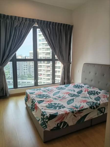 Condominium for Rent at Lovell @ Country Garden Danga Bay - Emily Hau - Bedroom - PropertyGuru.com.my