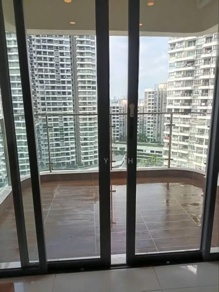 Condominium for Rent at Lovell @ Country Garden Danga Bay - Emily Hau - Balcony - PropertyGuru.com.my