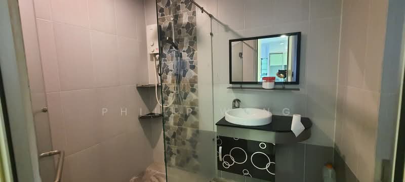 Rumah Berkembar untuk Dijual di Balakong (Seri Kembangan) - Philip Wong - Bathroom - PropertyGuru.com.my