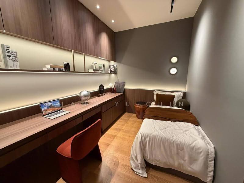 Kediaman Servis untuk Dijual di Khaya Residences - Liang Yu Chin - Bedroom - PropertyGuru.com.my