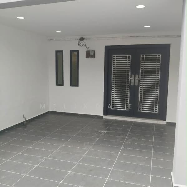 2-storey Terraced House for Sale in Taman Kota Puteri (Masai) - Melinda Ee - Entrance - PropertyGuru.com.my