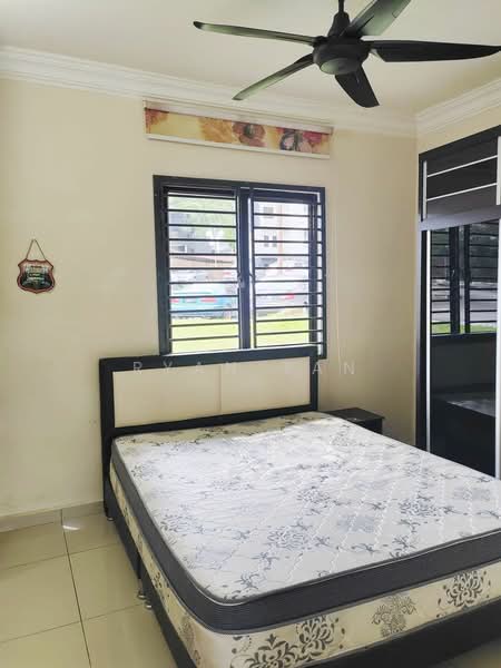 Pangsapuri untuk Disewa di Seri Mutiara Apartment - Ryan Tan - Bedroom - PropertyGuru.com.my