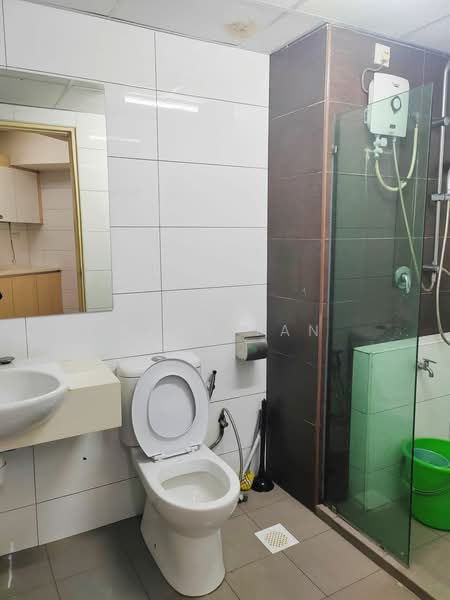 Pangsapuri untuk Disewa di Seri Mutiara Apartment - Ryan Tan - Bathroom - PropertyGuru.com.my