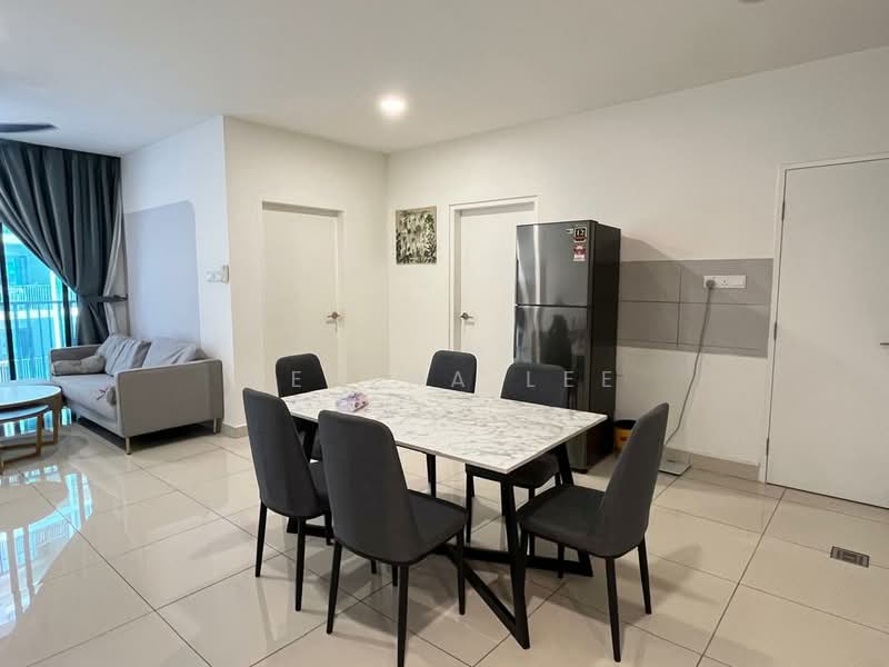 Kediaman Servis untuk Disewa di AraTre' Residences - Serena Lee - Living Room - PropertyGuru.com.my