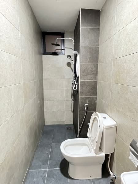 Kediaman Servis untuk Disewa di AraTre' Residences - Serena Lee - Bathroom - PropertyGuru.com.my